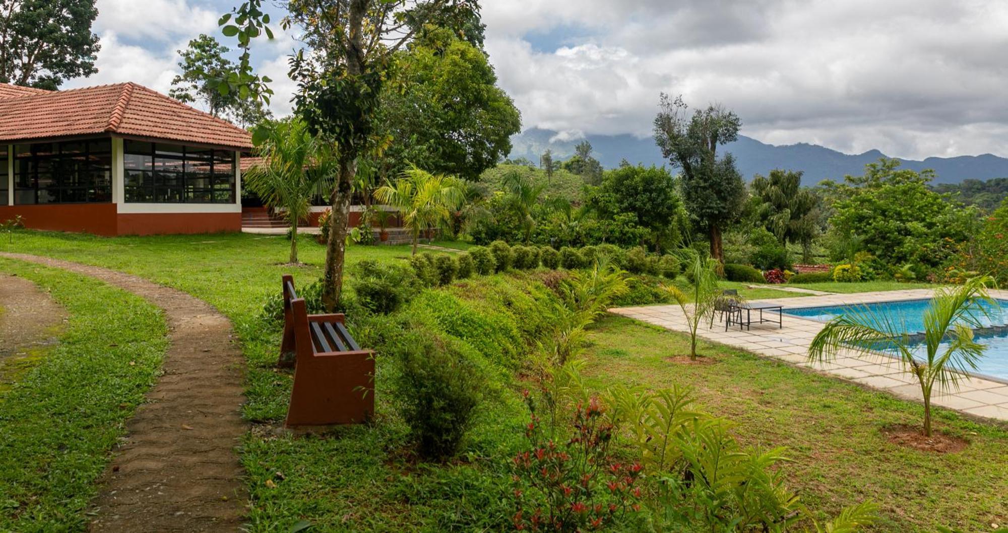 Pranavam Resort & Spa Tariyod Kültér fotó